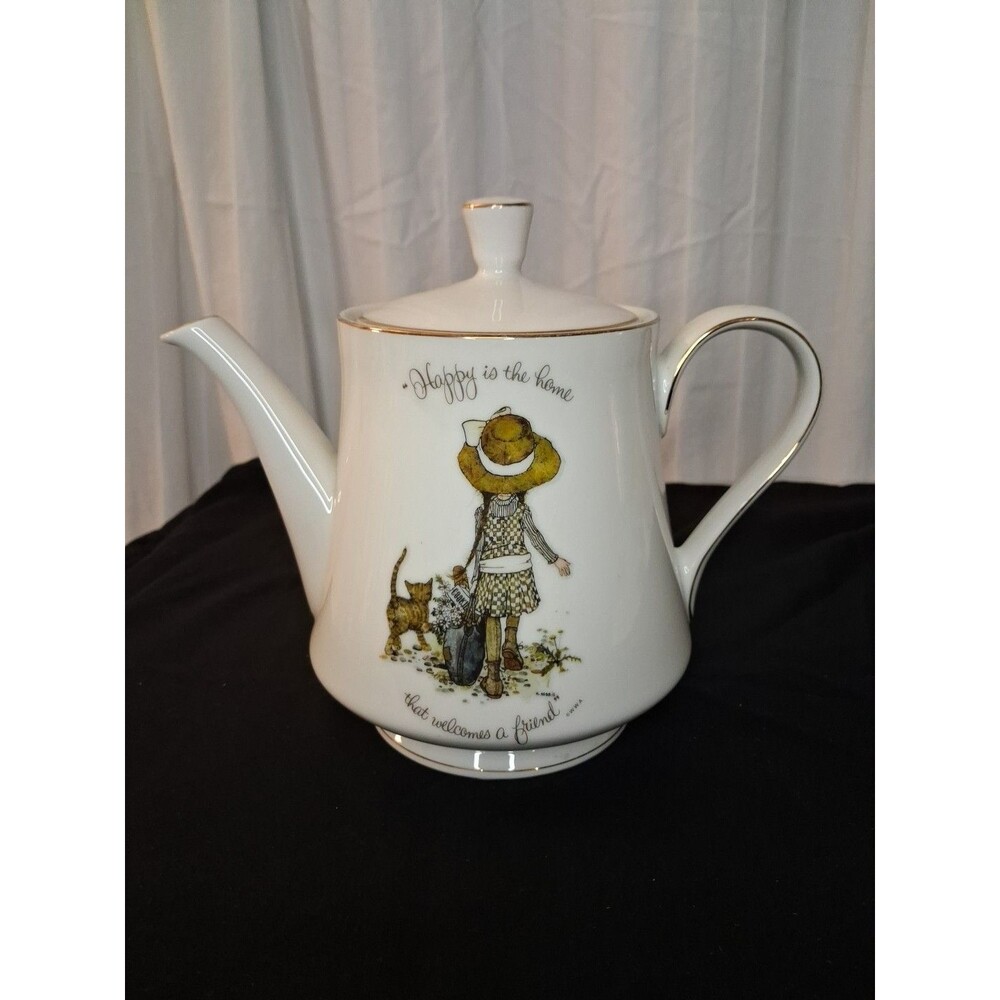 Vintage Holly Hobbie Teapot with Lid "Happy is the home that welcomes a friend."